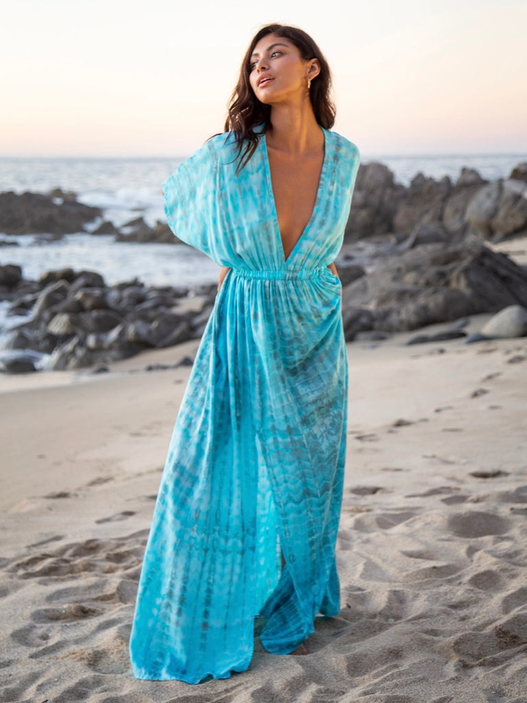 Embrace your Beach look in this stunning soft Blue Kimono Dress  with plunging neck and Double Knee Length  slits for comfort.