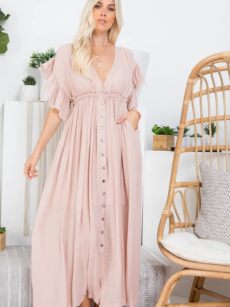 Blushing Maxi -Dress, with side pockets and fun ruffle sleeves.