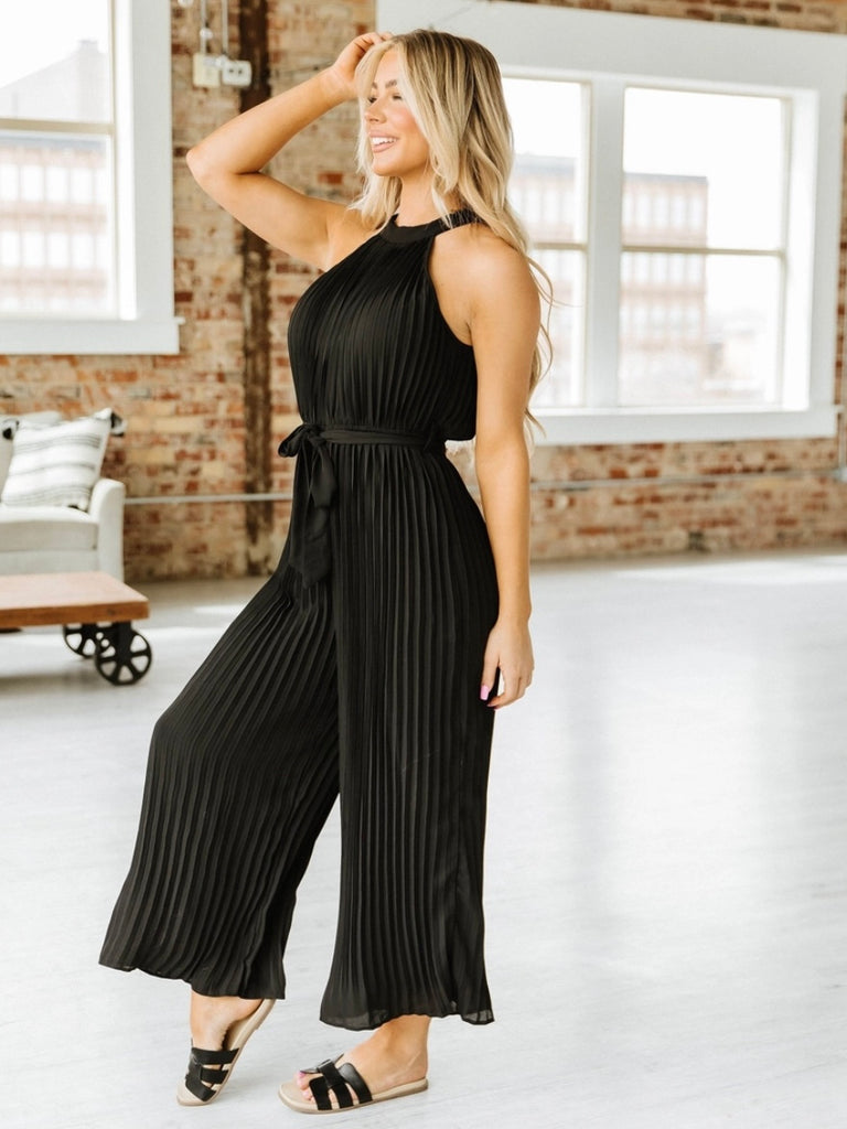  Pleated ,Black Halter style  Neck with Keyhole Back design in a wide-leg silhouette and belted waist create a flattering fit for all body shapes.