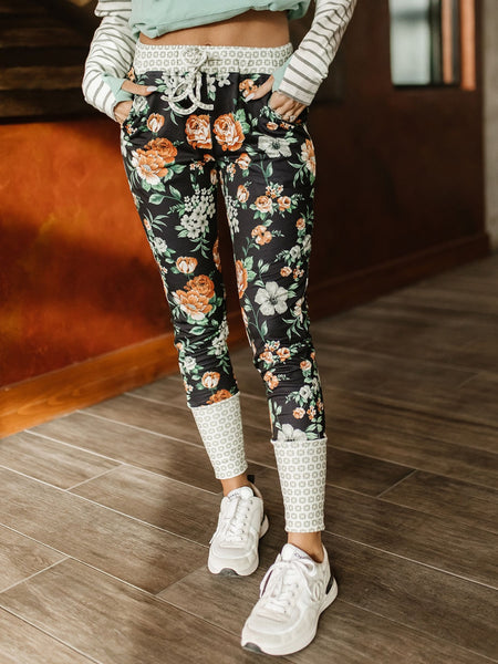 Wildfire Love Joggers {size 2X or 3X}