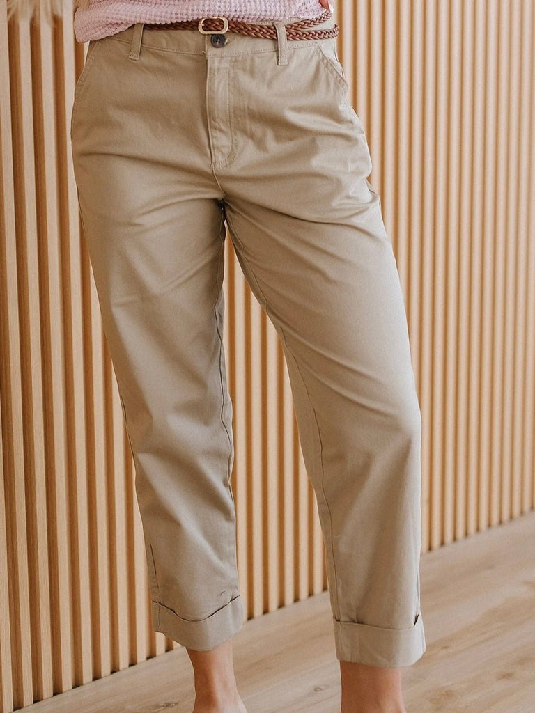 Casual  khaki chino pants for women spring outfit