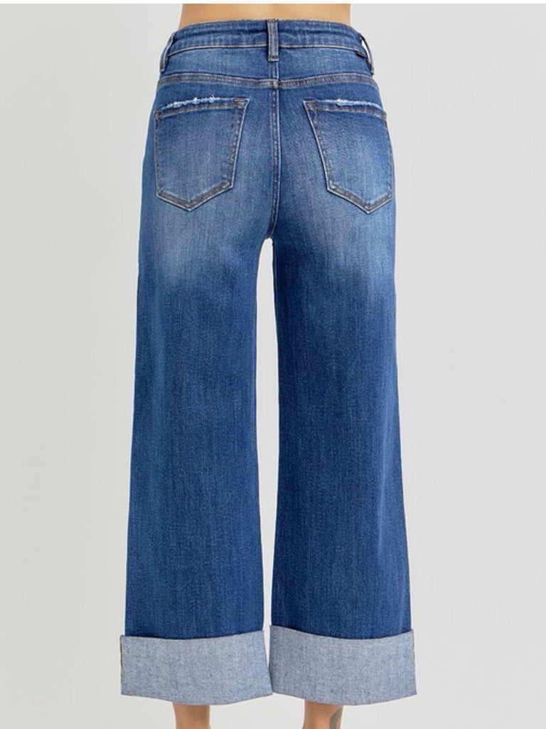 Wide Leg Jeans, with a high rise and wide cuffed ankles,The cotton blend fabric gives a soft, stretchy fit while the ankle length provides a modern touch.